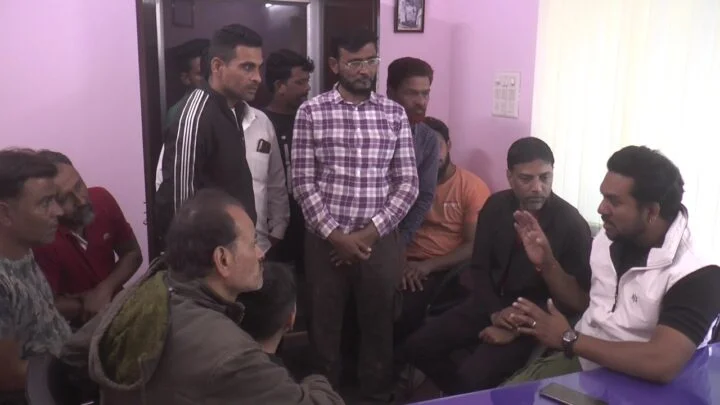 झाबुआ स्लाटर हाऊस के लिए जमीन आवंटित, जगह बदलने को लेकर दुकानदार पहुंचे नगरपालिका 8 झाबुआ स्लाटर हाऊस के लिए जमीन आवंटित, जगह बदलने को लेकर दुकानदार पहुंचे नगरपालिका