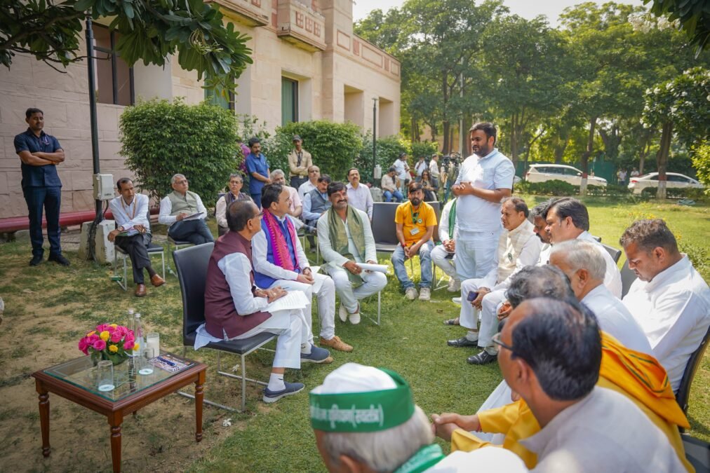 शिवराज सिंह चौहान की किसानों से मुलाकात