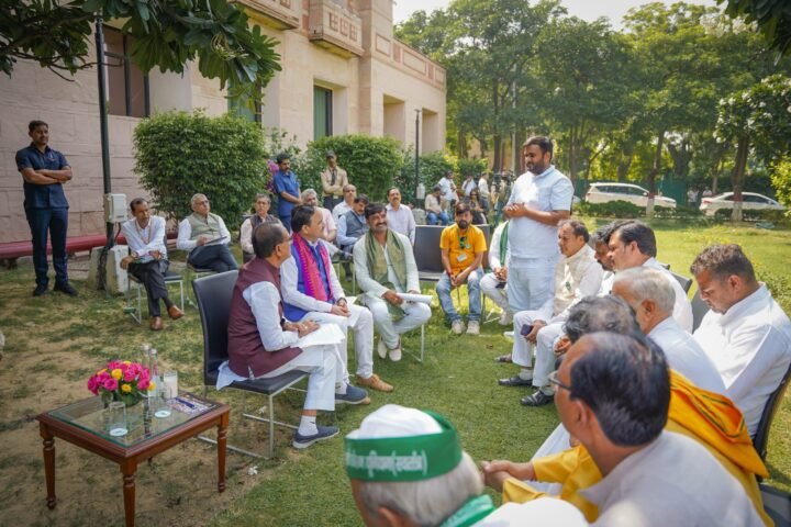 शिवराज सिंह चौहान की किसानों से मुलाकात