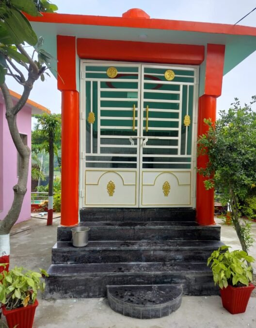 भगवान परशुराम मंदिर ।