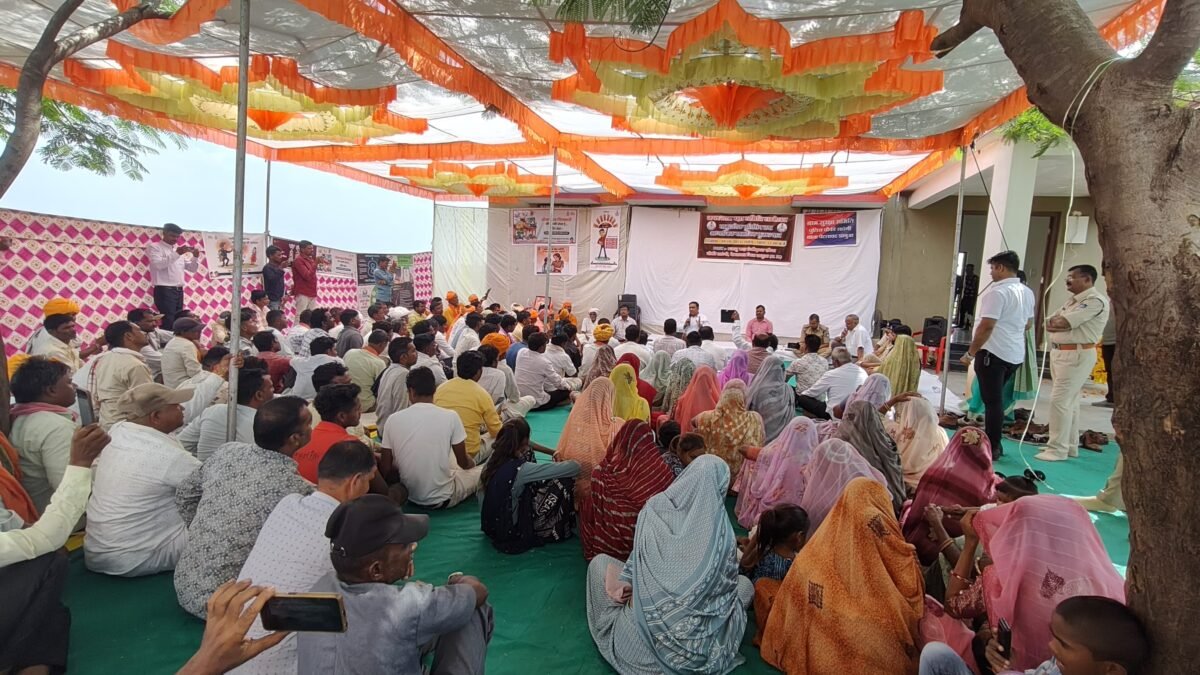 ग्राम/नगर सुरक्षा समिति सम्मेलन: सारंगी पुलिस चौकी में जागरूकता और सामुदायिक सुरक्षा की पहल 1 ग्राम/नगर सुरक्षा समिति सम्मेलन: सारंगी पुलिस चौकी