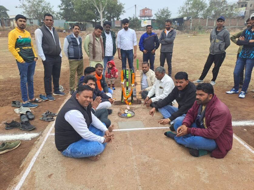 करवड़ प्रीमियर लीग ।