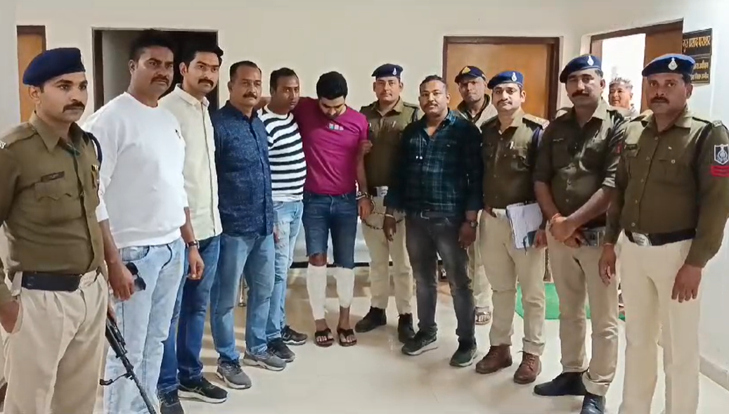 फर्जी दस्तावेजों का खेल: सलमान लाला की गिरफ्तारी ने खोली पोल 1 फर्जी दस्तावेजों का खेल: सलमान लाला की गिरफ्तारी ने खोली पोल