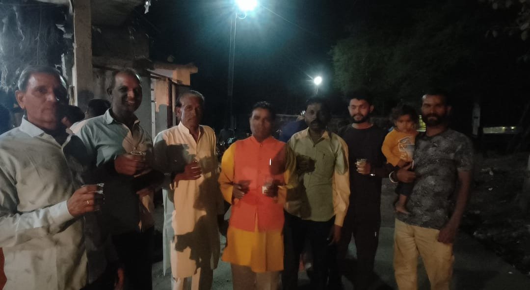 महाशिवरात्रि पर थांदला के शिवालयों में गूंजे जयकारे, भव्य शिव बारात निकाली गई 2 WhatsApp Image 2025 02 27 at 12.55.59