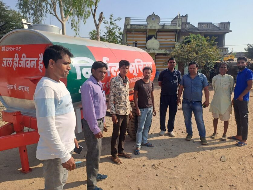 गर्मी में राहत: मंत्री निर्मला भूरिया ने करवड़ गंगाखेड़ी पंचायत को दिए पानी के टैंकर 2 img 20250313 wa0008559566412583169901