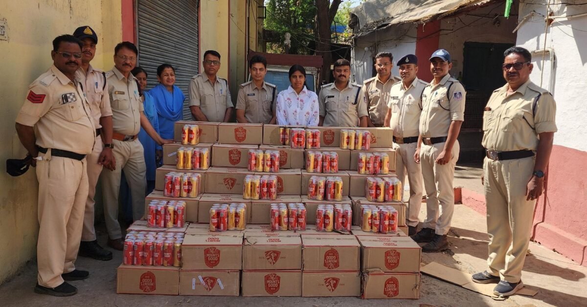 झाबुआ में आबकारी विभाग की बड़ी कार्रवाई, 2.68 लाख की अवैध शराब जब्त 1 img 20250405 wa00285913176093595019743