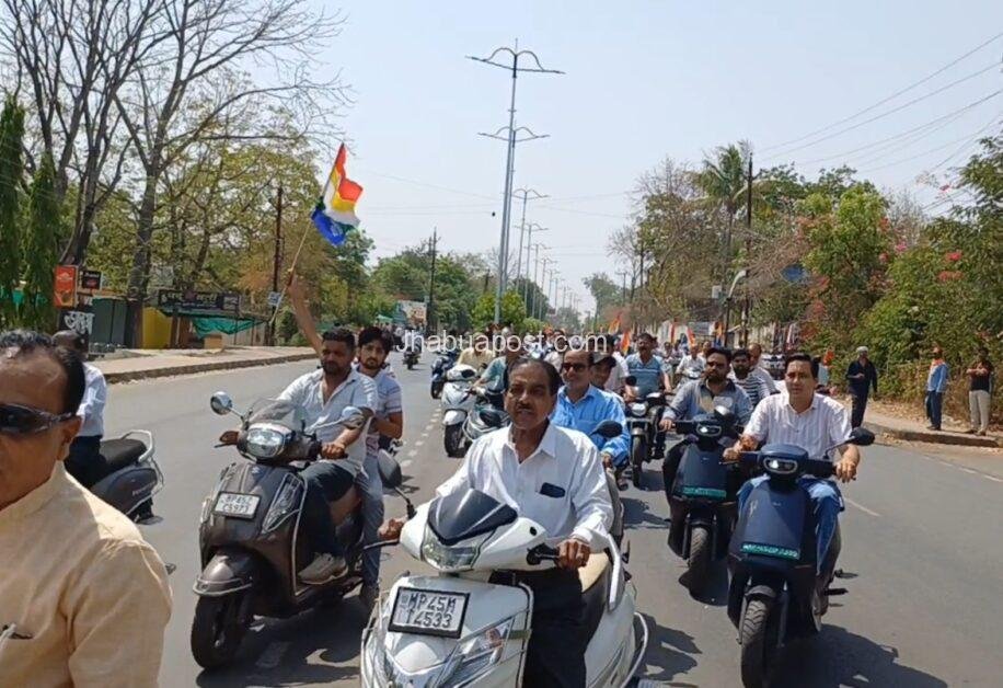 जैन मंदिर से चोरी का पता नहीं लगा पाई पुलिस, आक्रोशित जैन समाज पहुंचा एसपी के पास! 2 screenshot 20250415 114504 gallery1124055646025718522