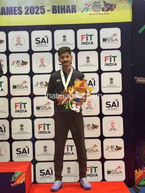 झाबुआ के युग प्रताप सिंह ने खेलो इंडिया 2025 में मध्यप्रदेश के लिए जीता मेडल 1 fb img 17465327351604562249711644724011