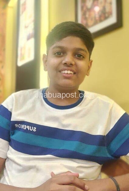 उदित भंडारी ने 12वीं में स्कूल टॉपर, परिवार का नाम किया रोशन 2 img 20250508 wa00133319054926018418778