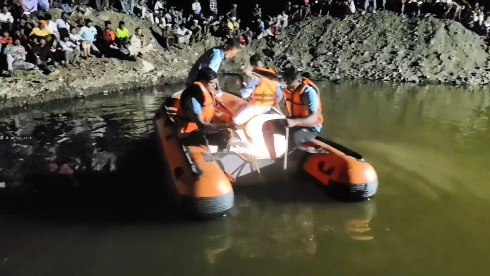 झाबुआ में दर्दनाक हादसा: डूबने से 2 मासूम बालिकाओं की मौत, SDRF ने शव बरामद किए 5 screenshot 20250530 113614 gallery5777970137038909414