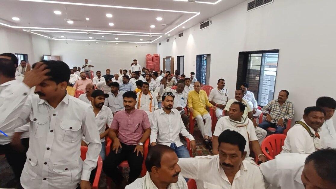 कांग्रेस संगठन सृजन अभियान: झाबुआ में नए जिलाध्यक्ष को लेकर मंथन तेज 1 झाबुआ मे संंगठन सृजन अभियान