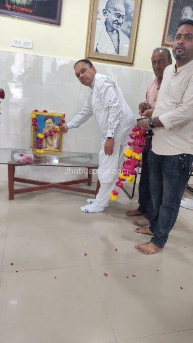 झाबुआ में कांग्रेस ने मनाई अमर शहीद चंद्रशेखर आजाद की 119वीं जयंती 2 img 20250724 wa00648108010500991724147