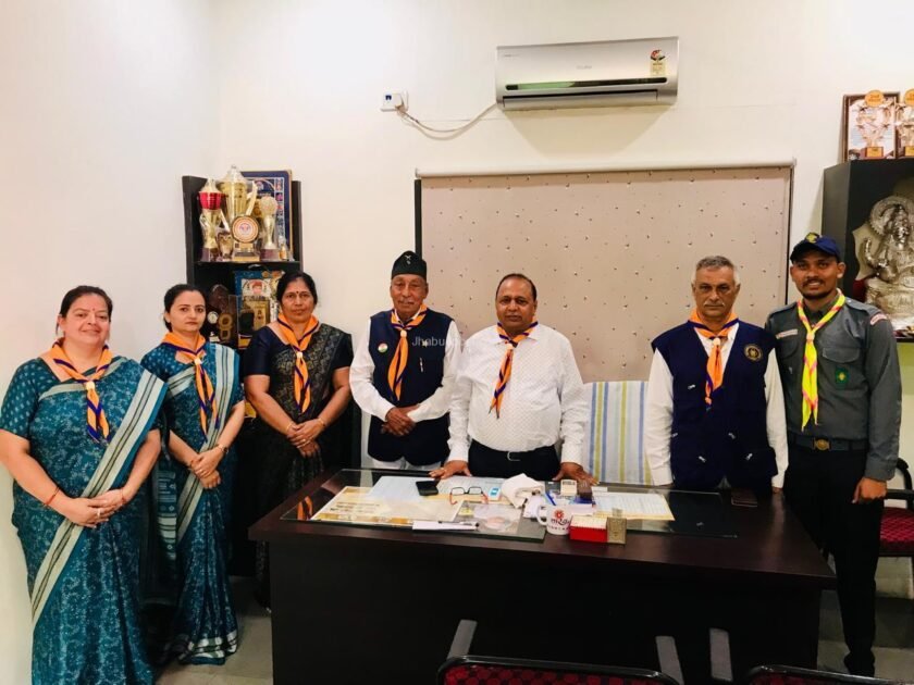 केशव विद्यापीठ में मनाया गया विश्व स्काउट स्कार्फ दिवस, स्काउटिंग मूल्यों के प्रति जागरूकता बढ़ाने का संदेश 7 केशव विद्यापीठ में मनाया गया विश्व स्काउट स्कार्फ दिवस, झाबुआ