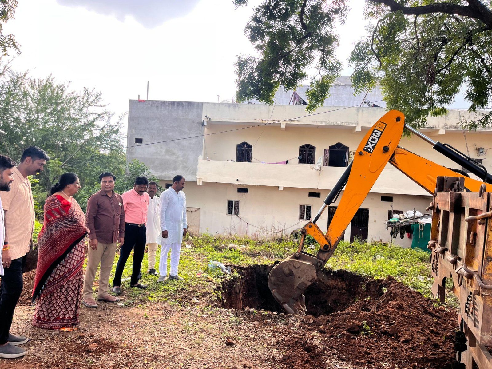 Jhabua Bjp Offjce: निर्माण कार्य शुरू, 22 हजार वर्गफीट में बनेगा चार मंजिला भवन 6 img 20251102 wa00434326174550336600186