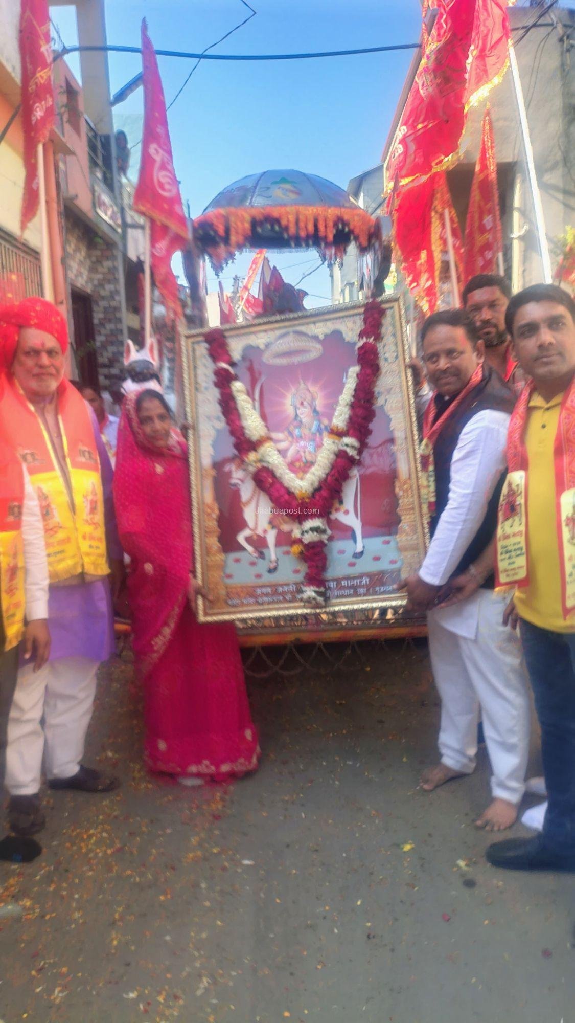 Jhabua : करवड़ में निकली भव्य कलश यात्रा, उमिया माताजी के जयकारों से गूंजा नगर 6 img 20251226 wa00134175338845415922125