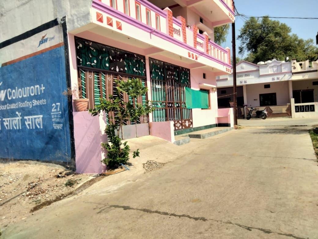 पेटलावद: नल-जल योजना, एक भूल के कारण 4000 रु. महीना पानी पर खर्च कर रहा परिवार, 2 पेटलावद में पानी के लिए परिवार परेशान ।