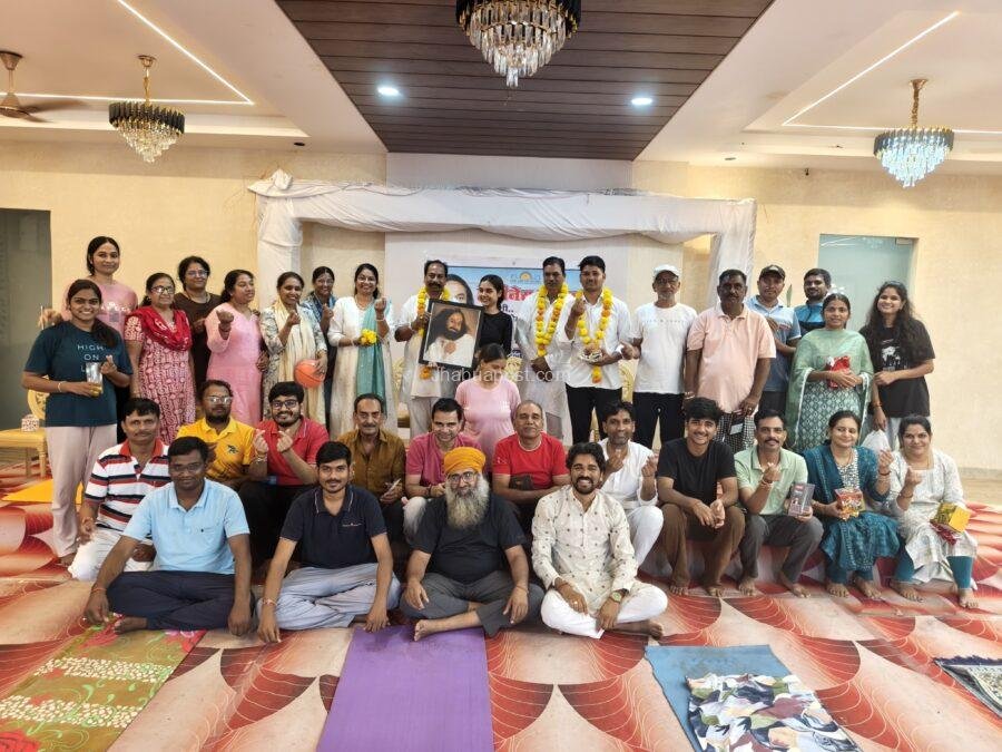 jhabua Art of living happyness programe